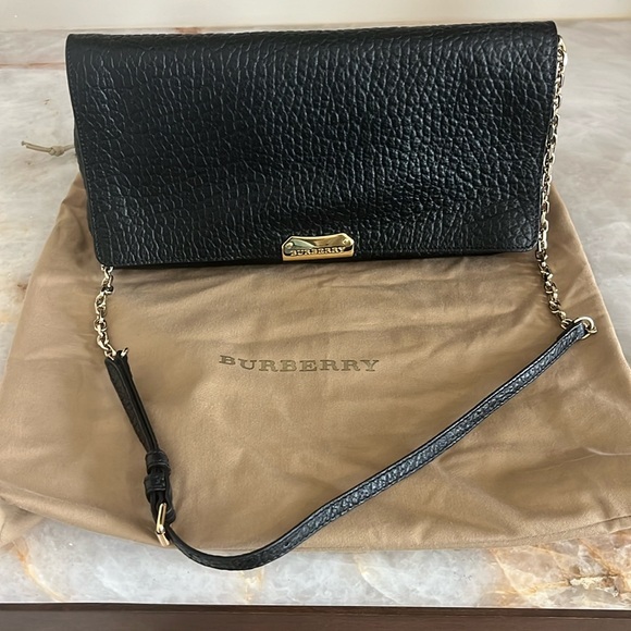 AUTHENTIC BURBERRY PEBBLED LEATHER ADJUSTABLE CHAIN SHOULDER BAG BLACK PRISTINE - Picture 1 of 15